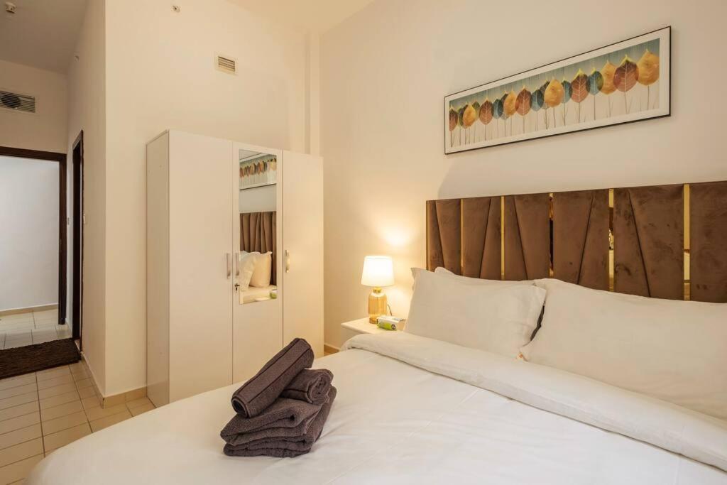 Leen Homes-Jbr -Spacious 4 Bedroom Apartment Дубай Экстерьер фото
