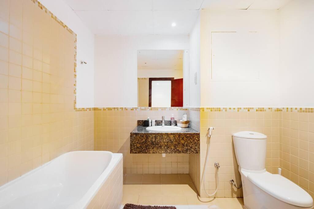 Leen Homes-Jbr -Spacious 4 Bedroom Apartment Дубай Экстерьер фото